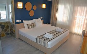 Virginia Rooms