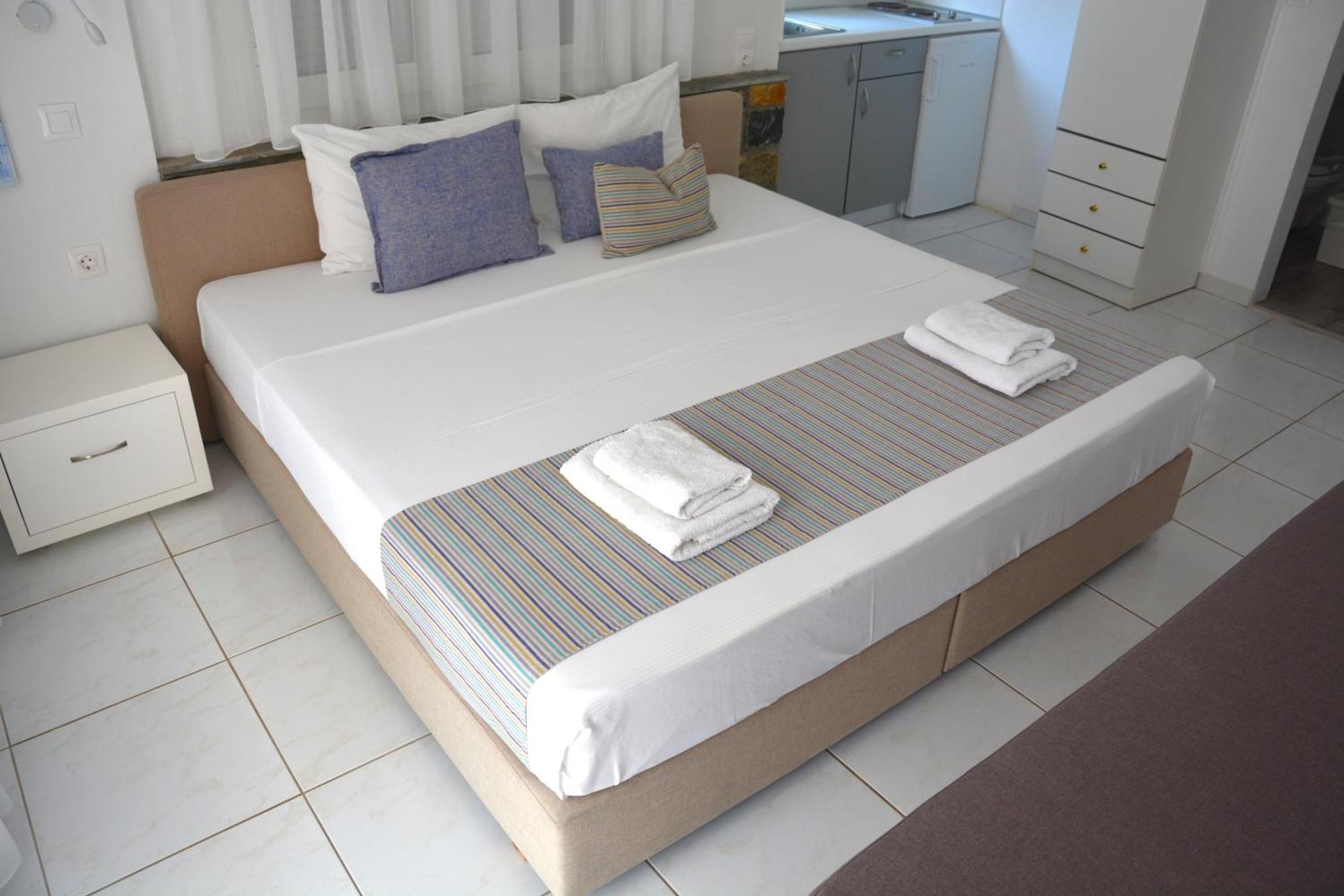 Virginia Rooms Olympiakí Aktí Kültér fotó